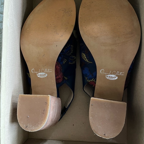 Dr. Scholl’s Meeko, Navy Floral, 3” Stacked Heel Sandal, Size 10 - Picture 6 of 6